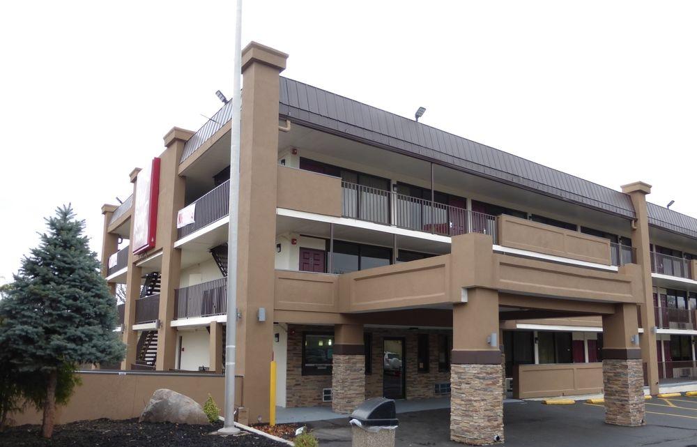 Hotel Country & By Radisson, - Cincinnati South 2*