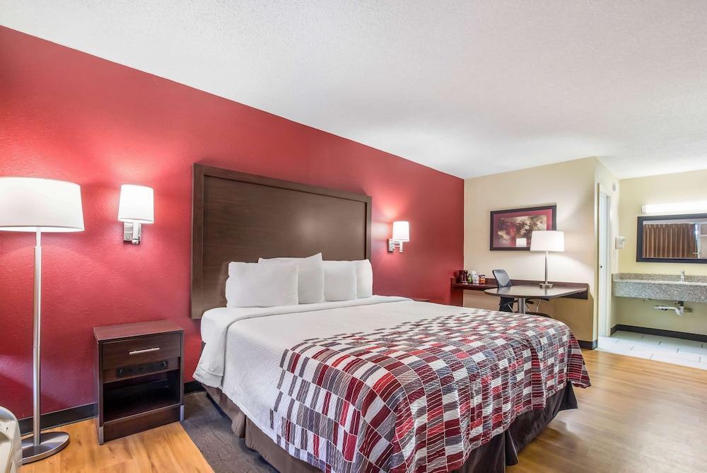 Country & By Radisson, - Cincinnati South 2*